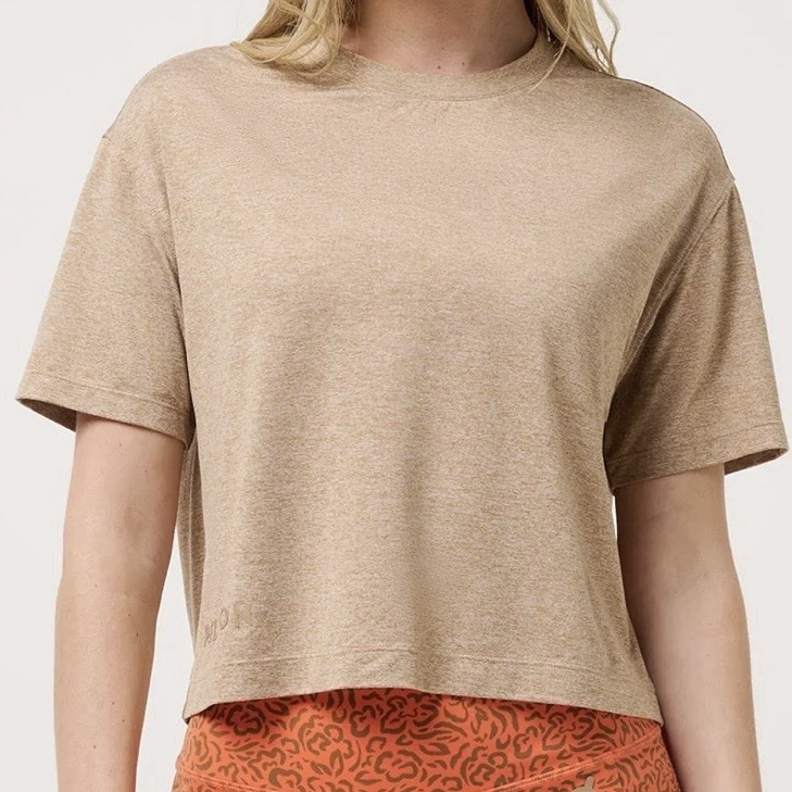 Travis Mathew Peloton Always Forever Tee Crop Top Tan Heather Burro Womens Large